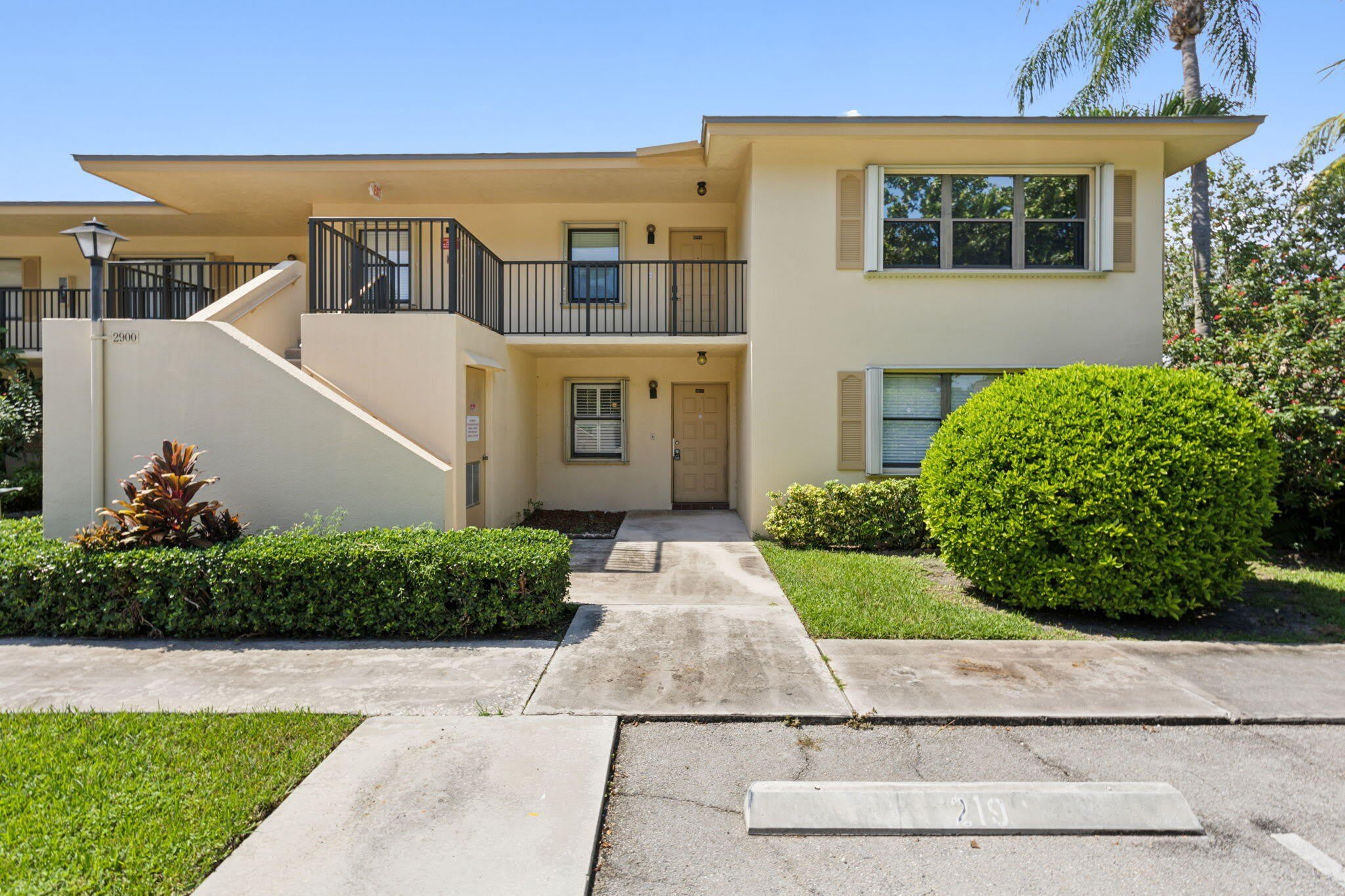 2900 SW 22nd Circle – photo 1