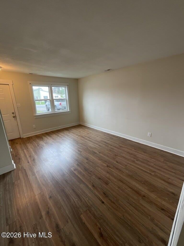 80 Balsam Road – photo 2