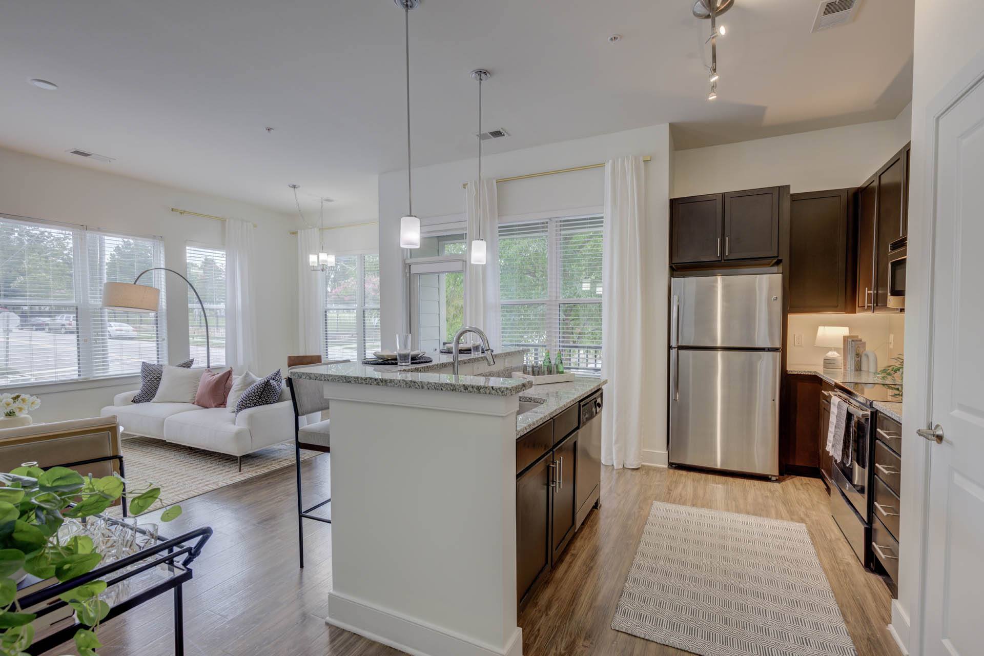 The Lincoln Apartments – photo 4