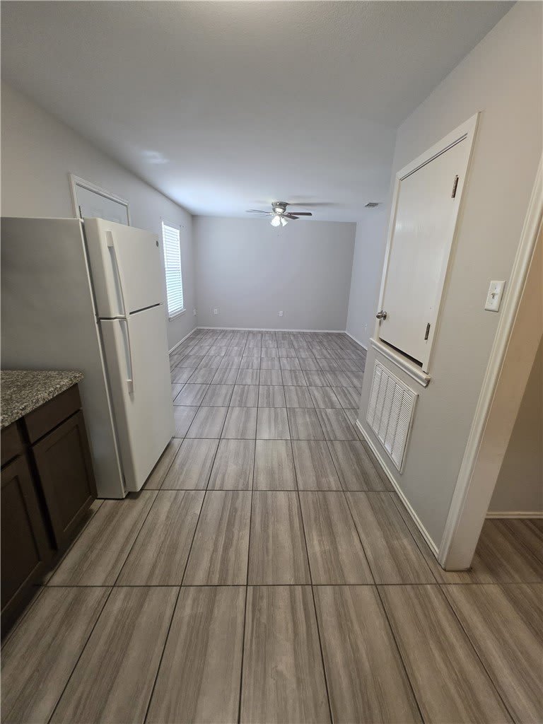 2937 Ruth St – photo 5