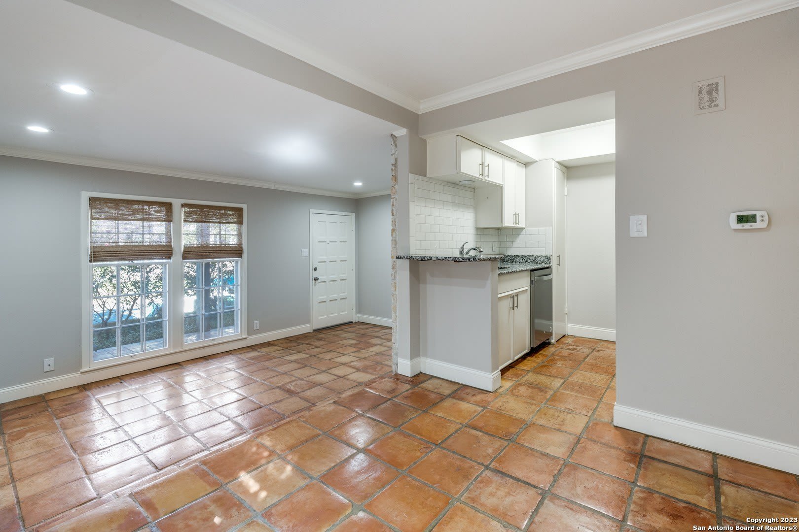66 BREES BLVD – photo 2