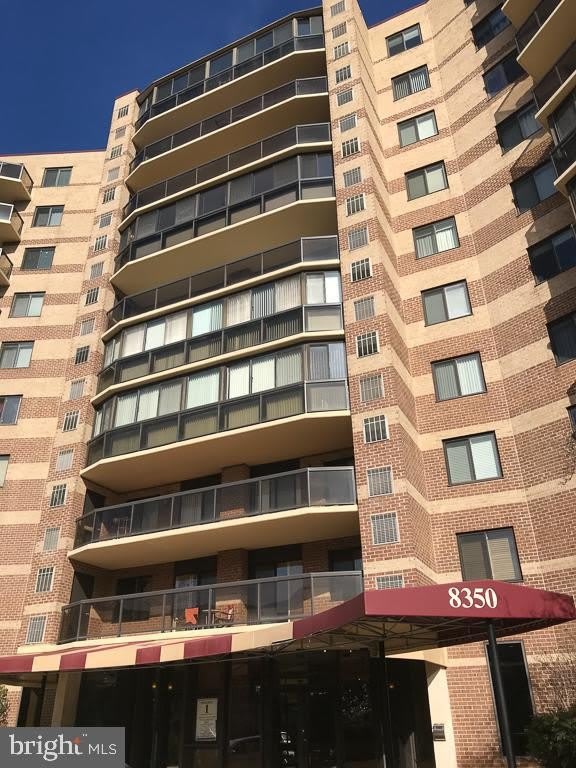 8350 GREENSBORO Drive – photo 2
