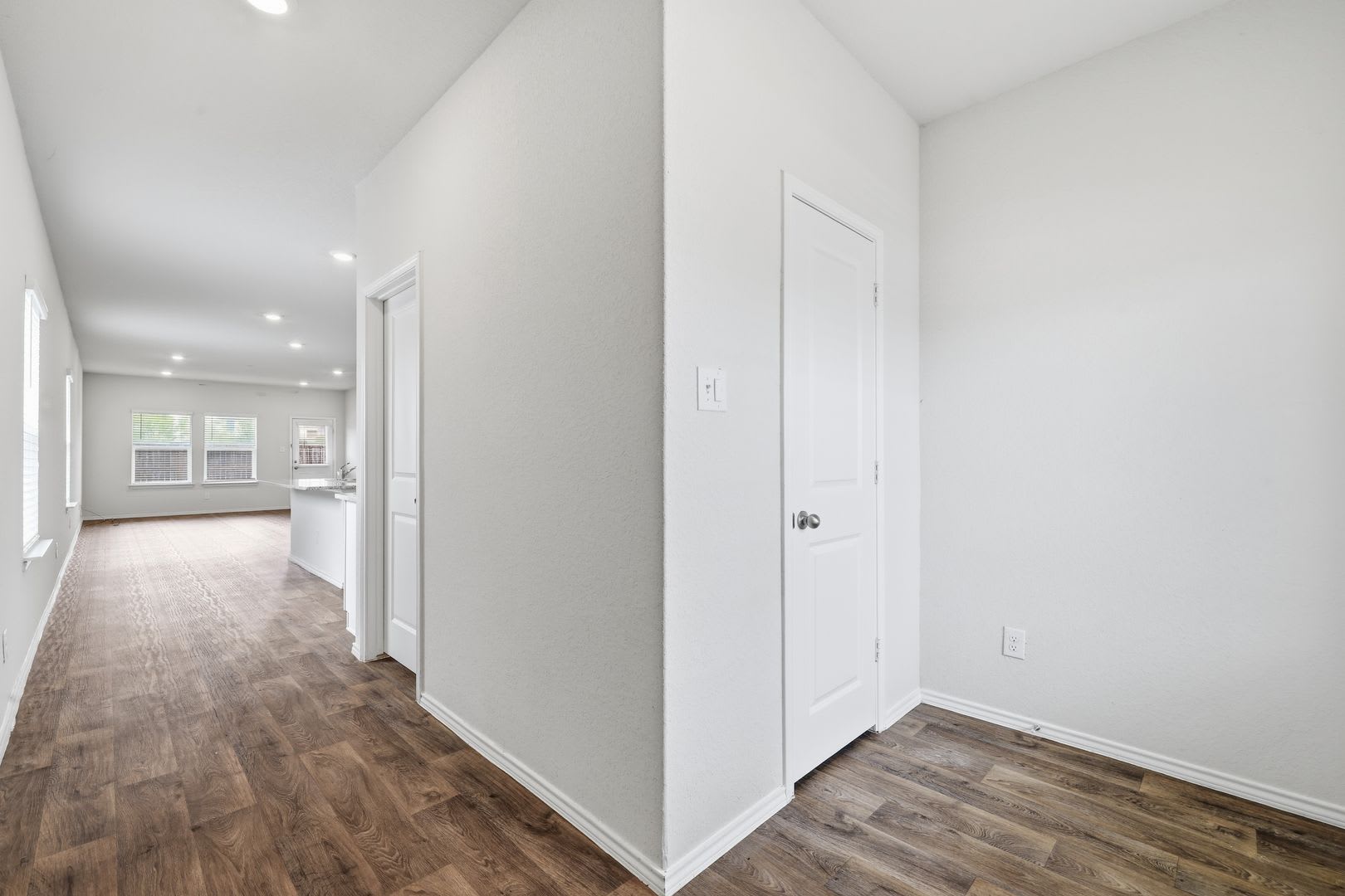 Preserve at Medina Home with Loft, First Floor Primary, and All Appliances Included – photo 3
