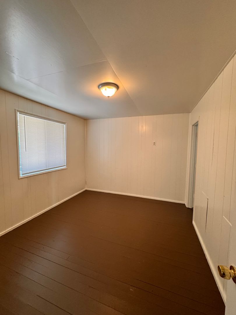 2 Bedroom House in SE Roseburg – photo 4