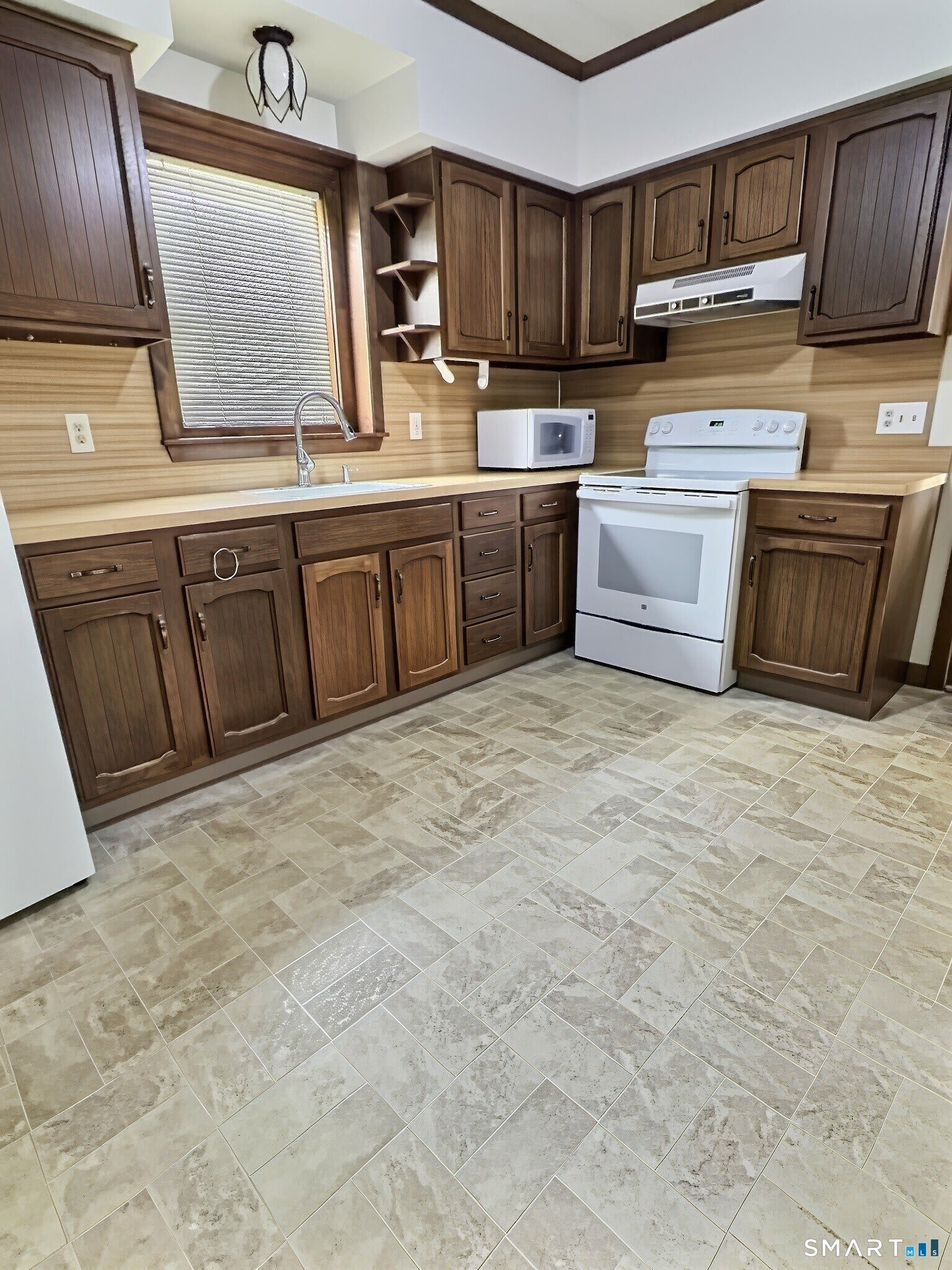 290 Wakelee Avenue – photo 4
