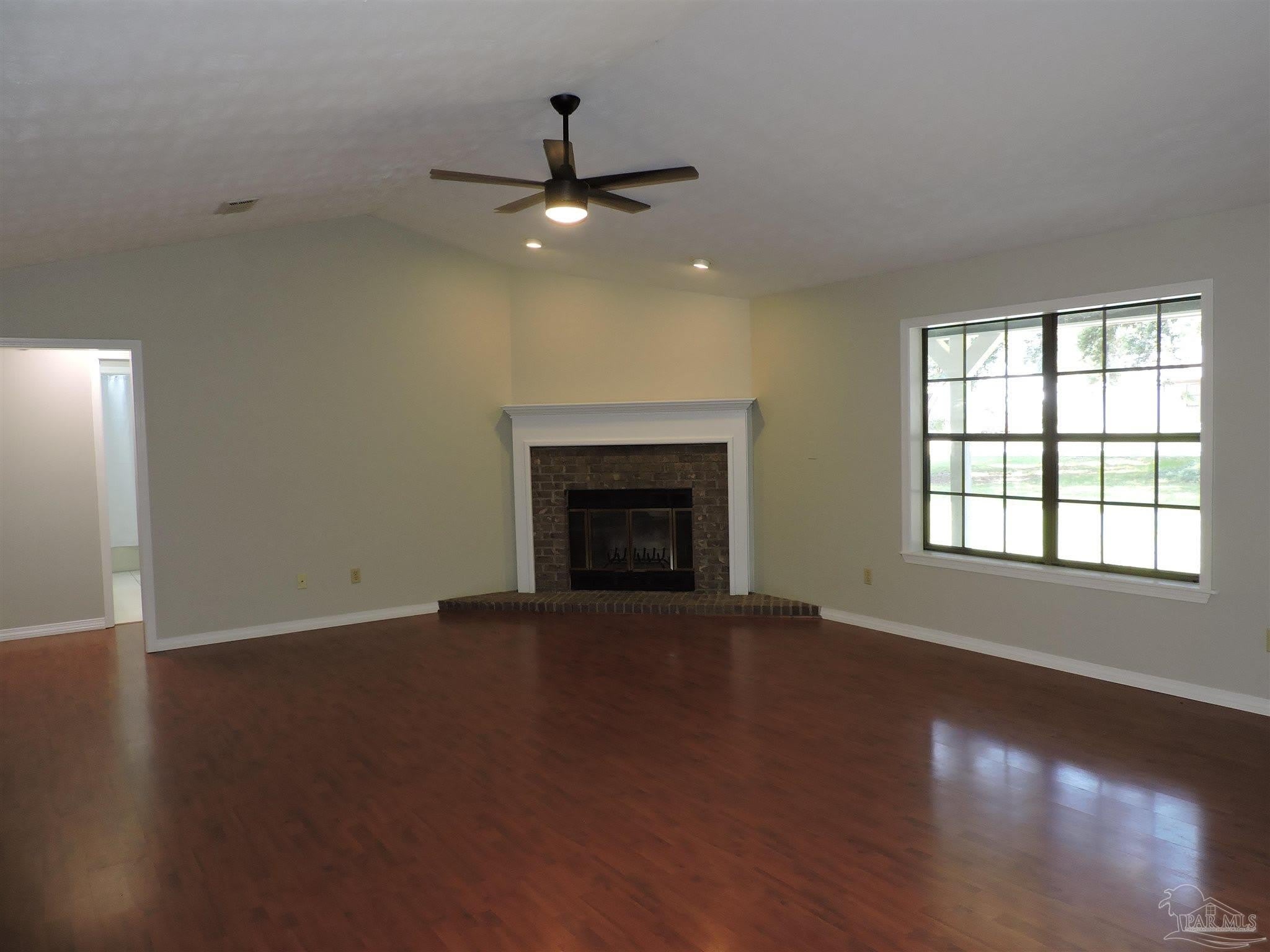 5261 Rowe Trl – photo 4