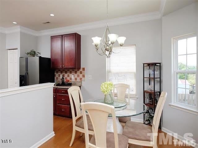 613 Hanson Road – photo 5