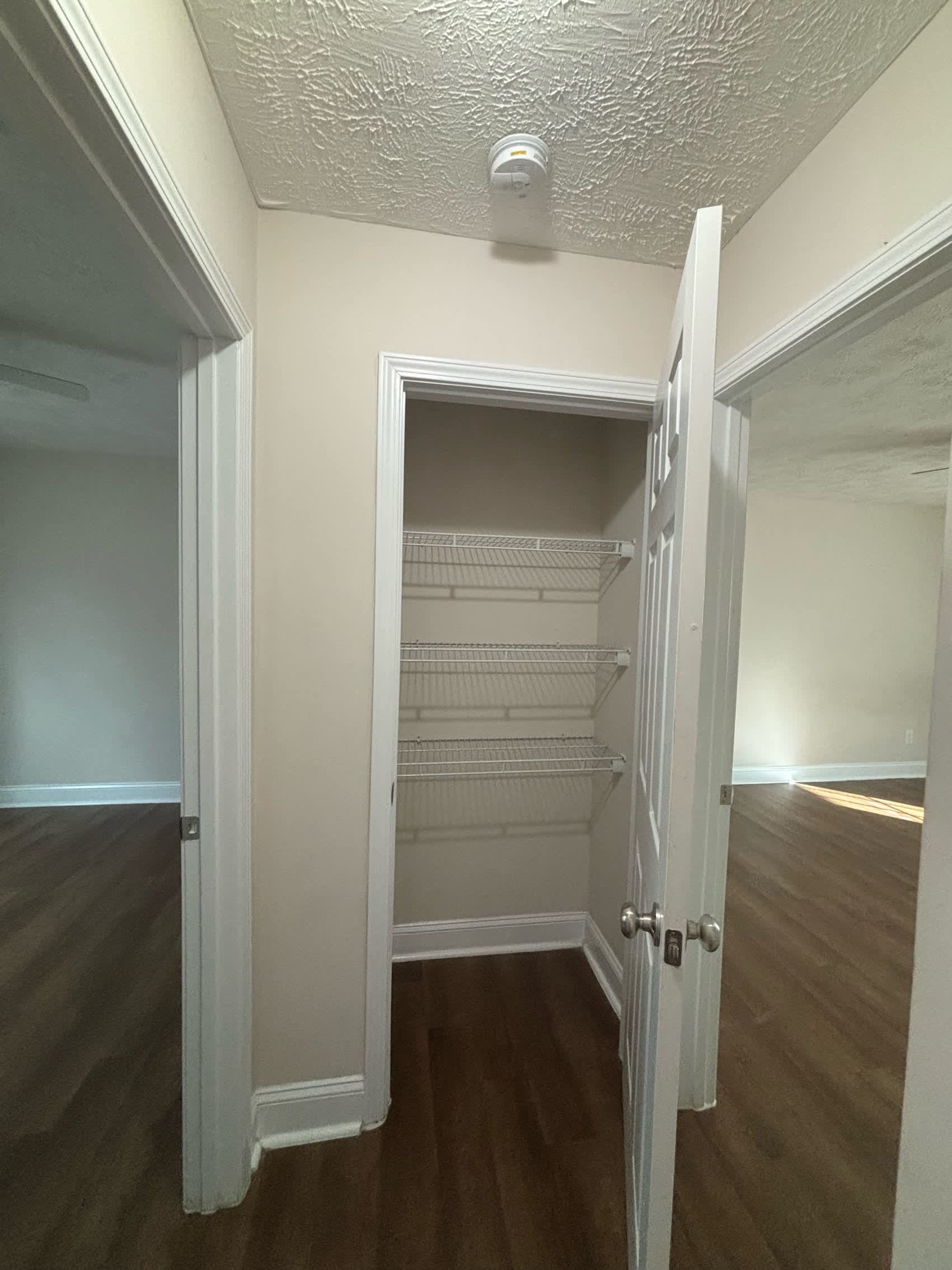312 East Jenkins Street – photo 5