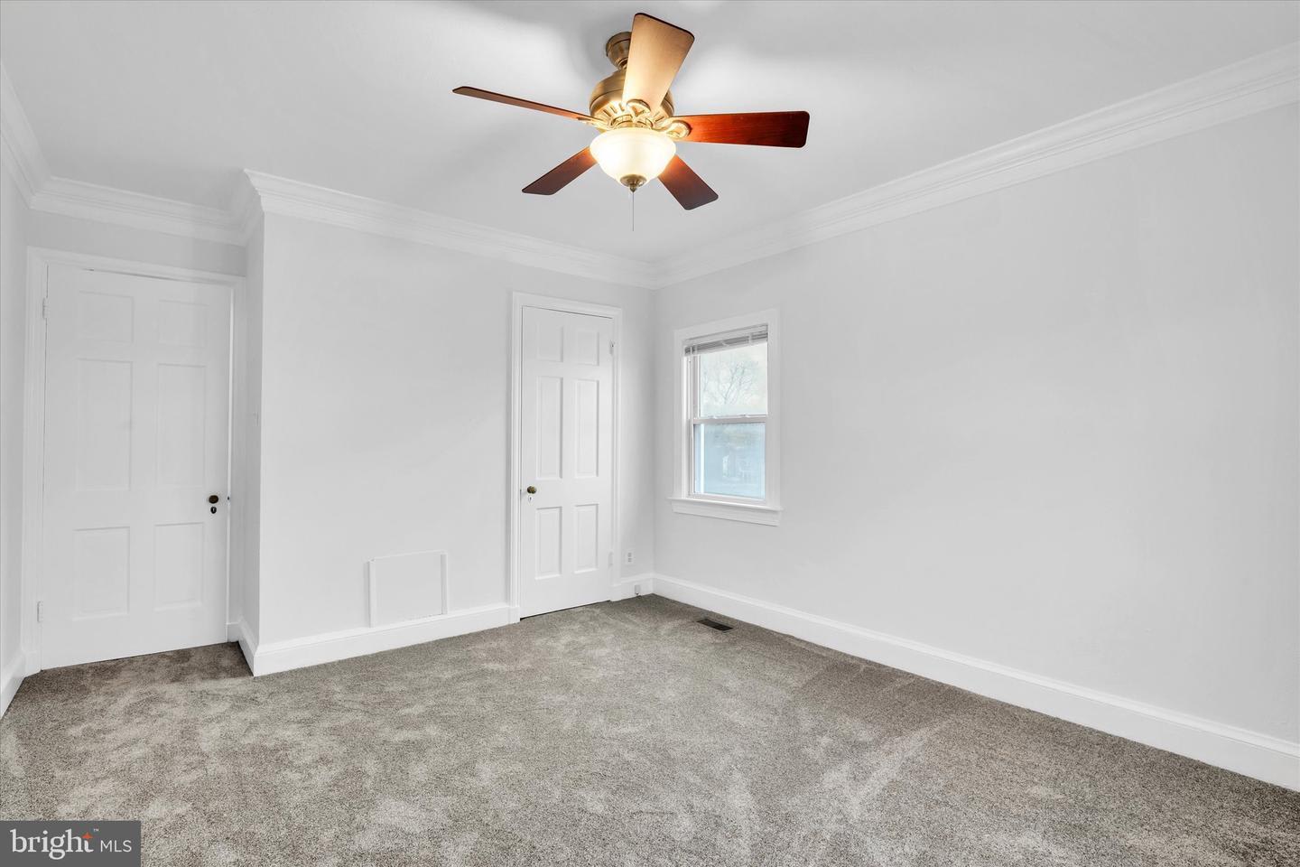 1002 Chillum Road – photo 3