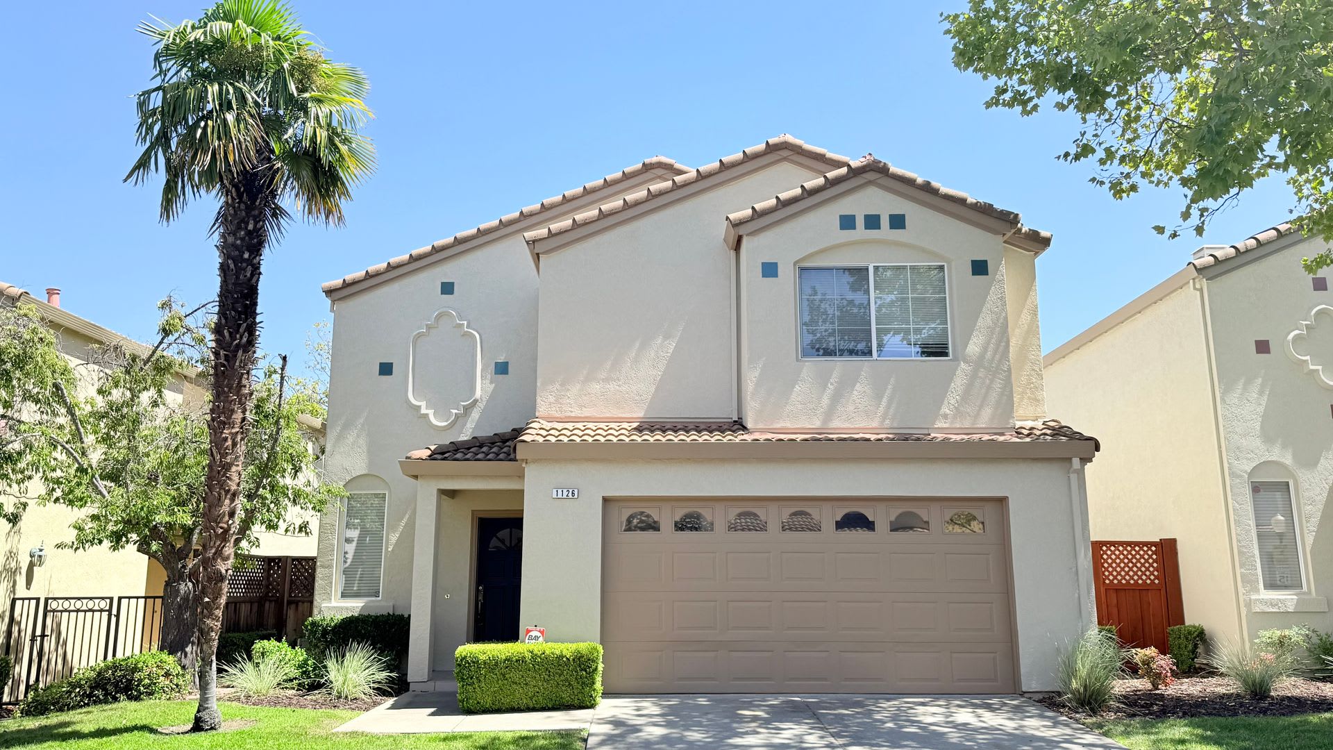 Move-in Ready, 3BD/2.5BA, Two-Story Townhome at Vista Pointe in San Ramon- Available NOW! – photo 1