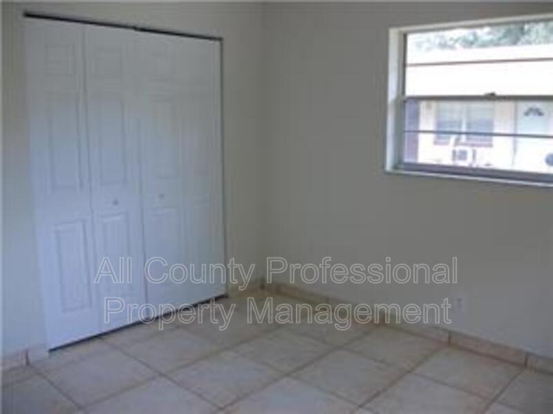 2023 SW 29th Ave – photo 4