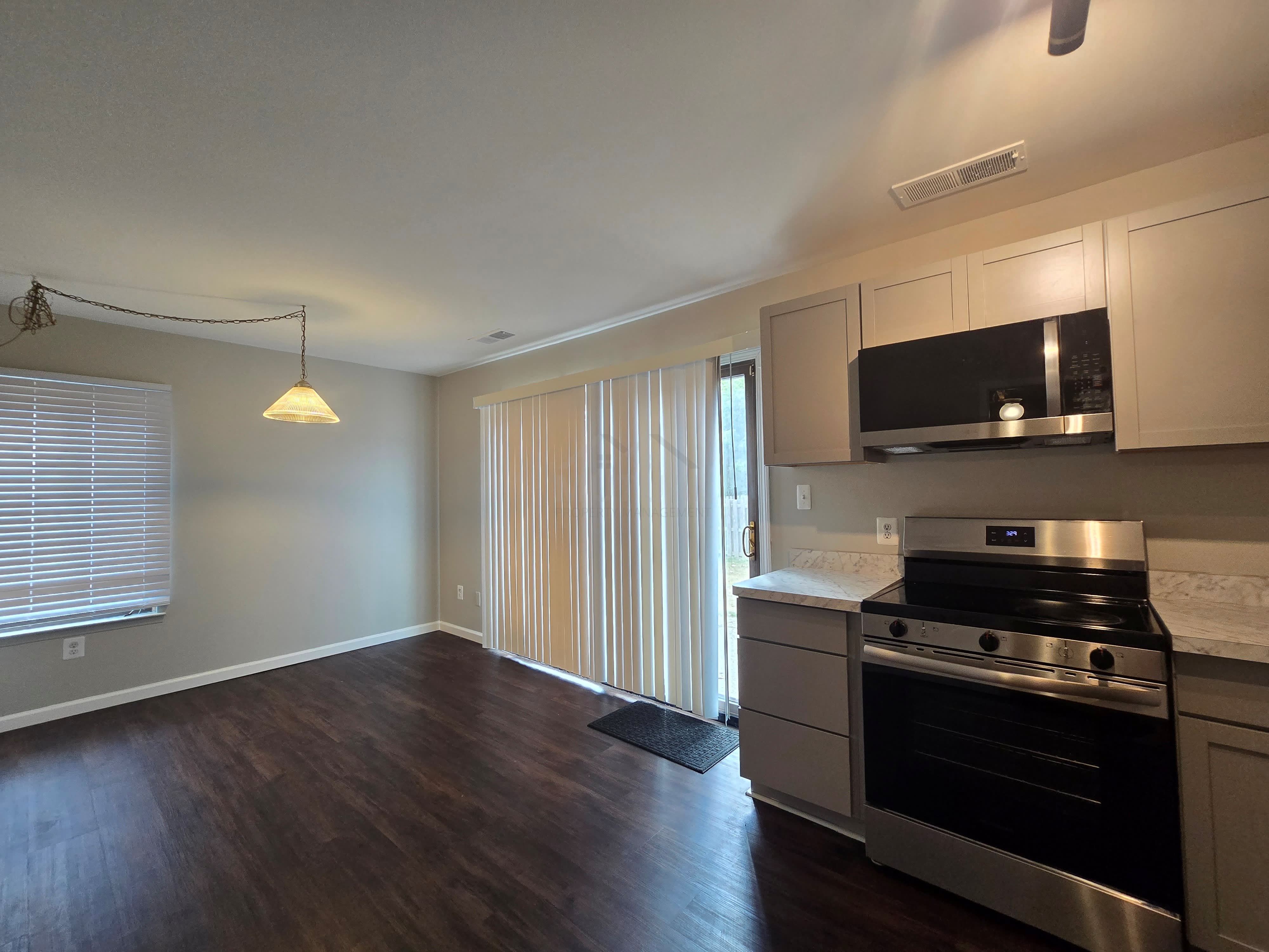 23568 Lahser Rd – photo 5