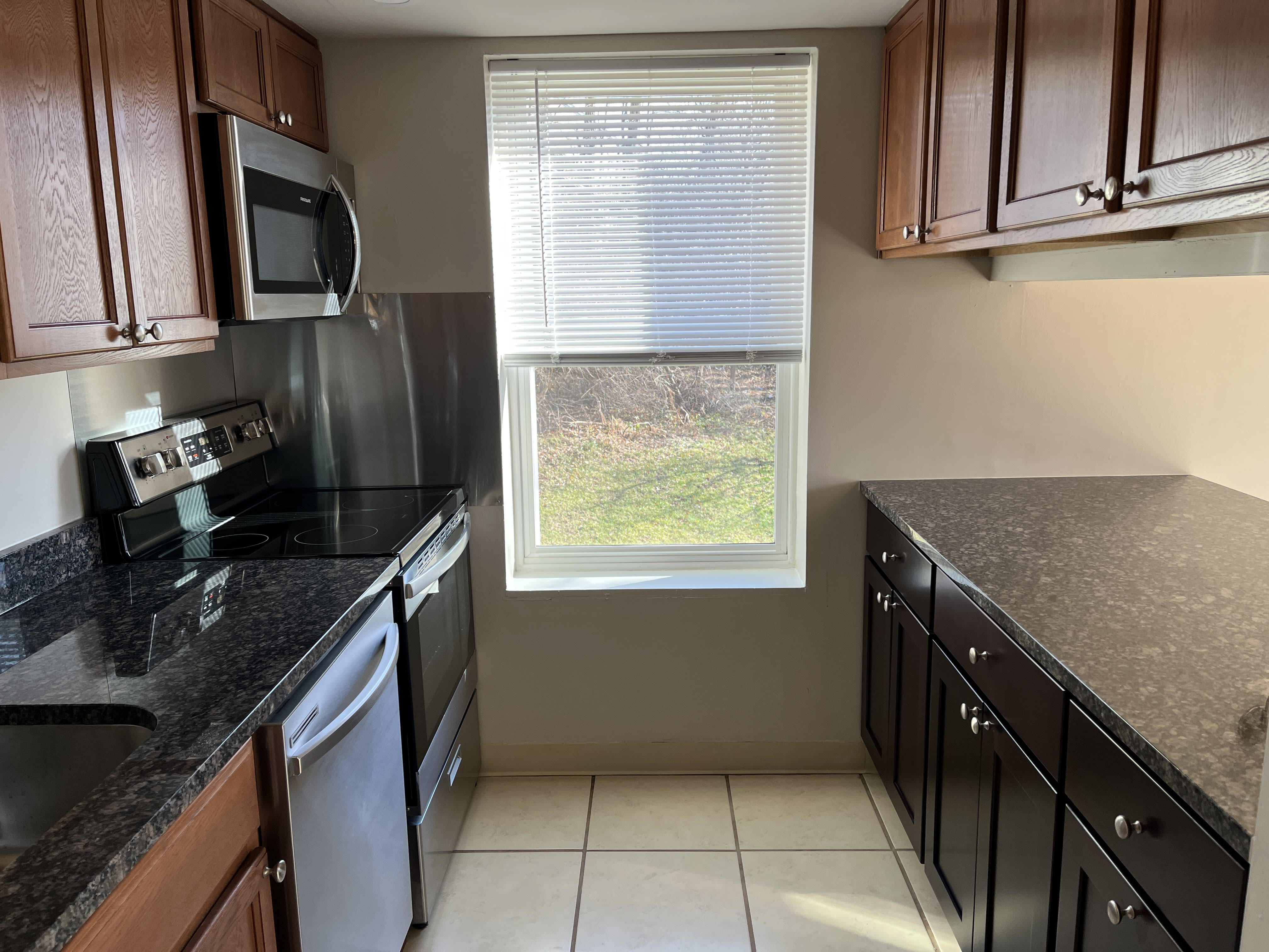 1316 West Chester Pike – photo 2