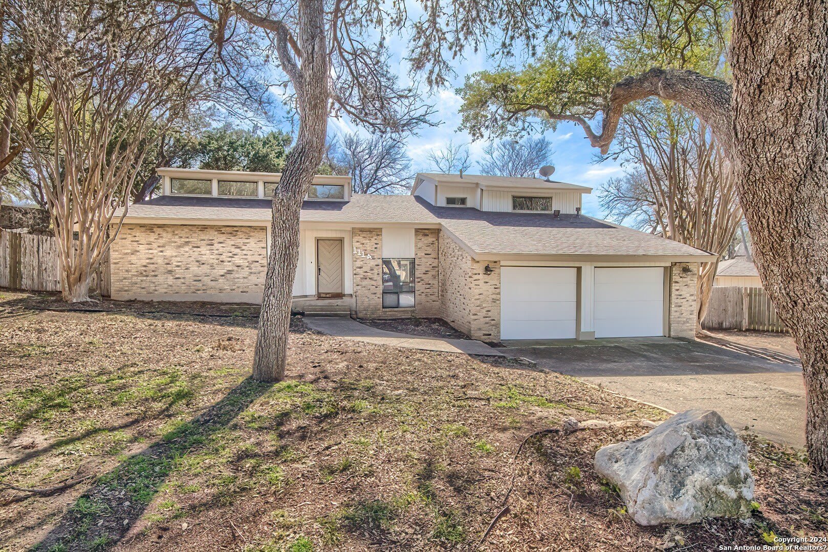 1114 White Pine St – photo 3