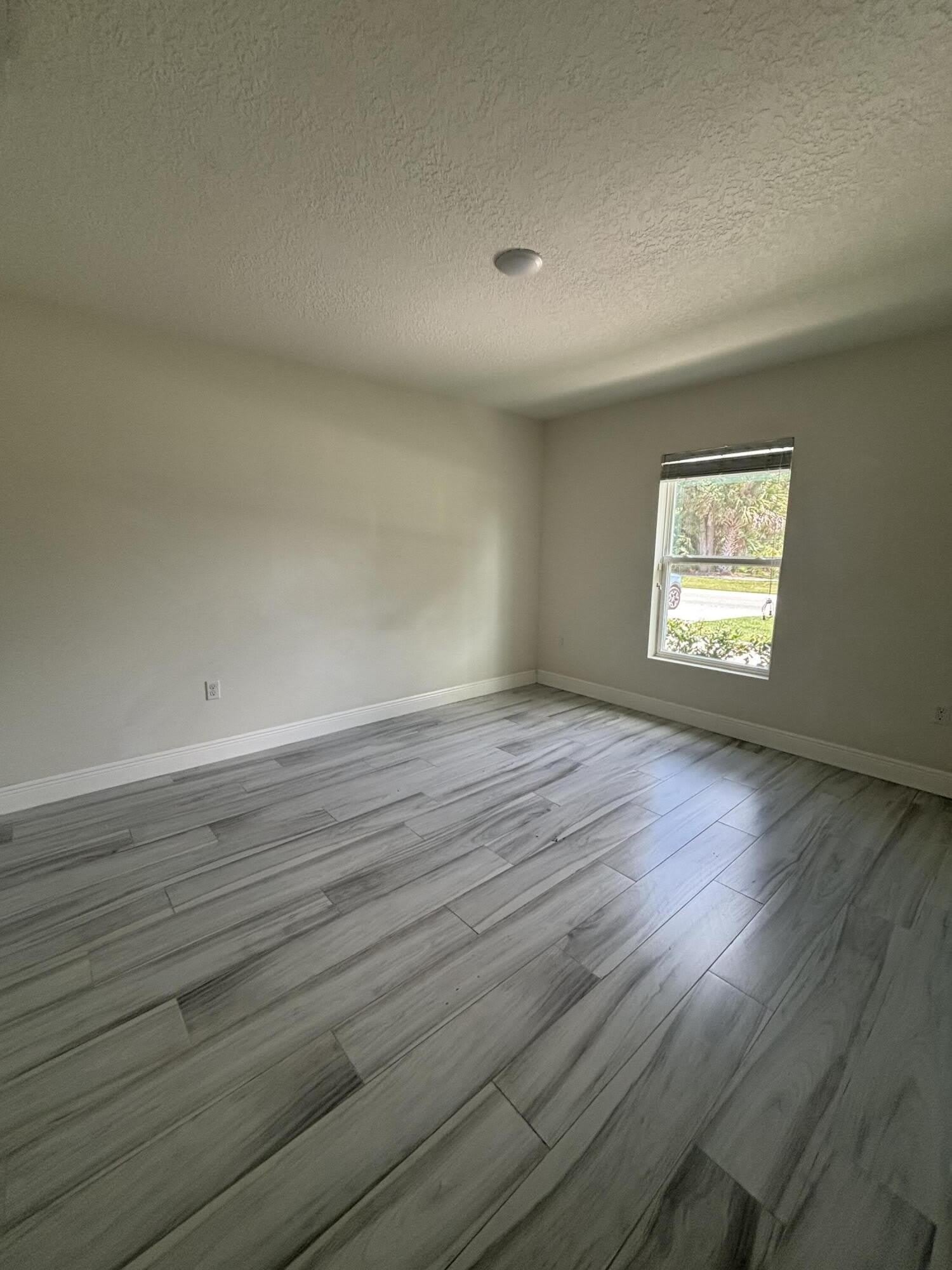 2231 SE MARIPOSA Avenue – photo 5