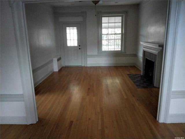 595 Crown Street – photo 1
