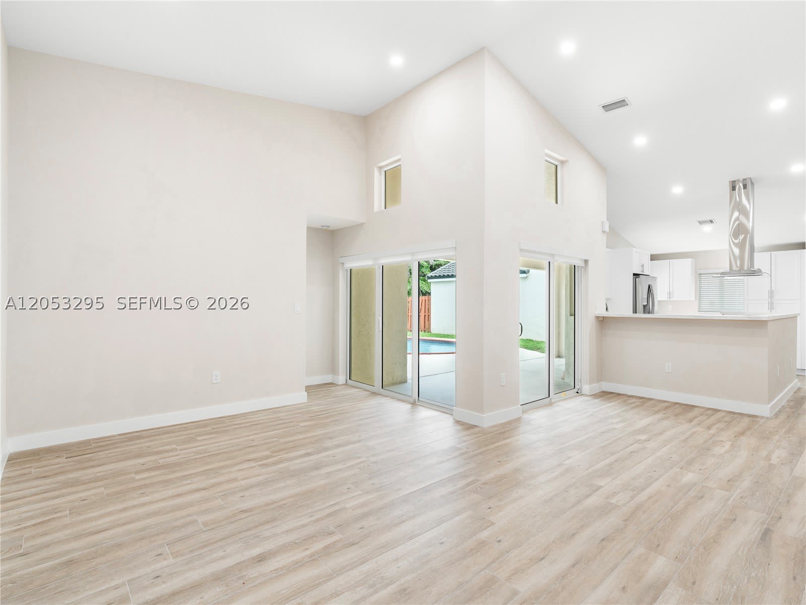 11747 SW 90th Ter – photo 2