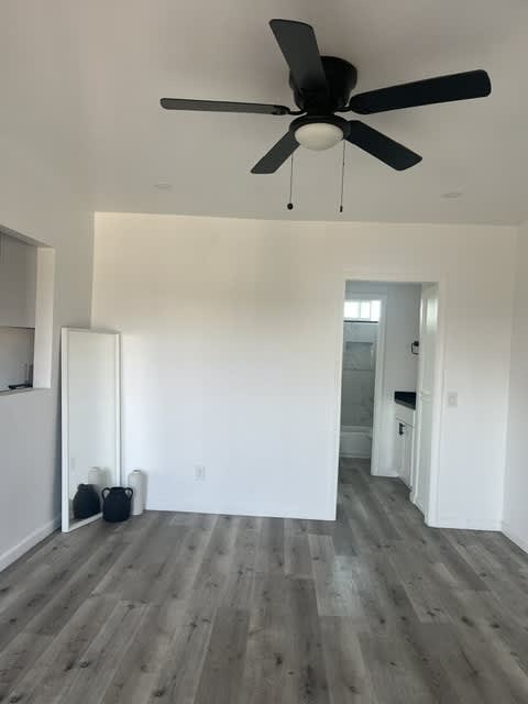 4085 49th St – photo 1