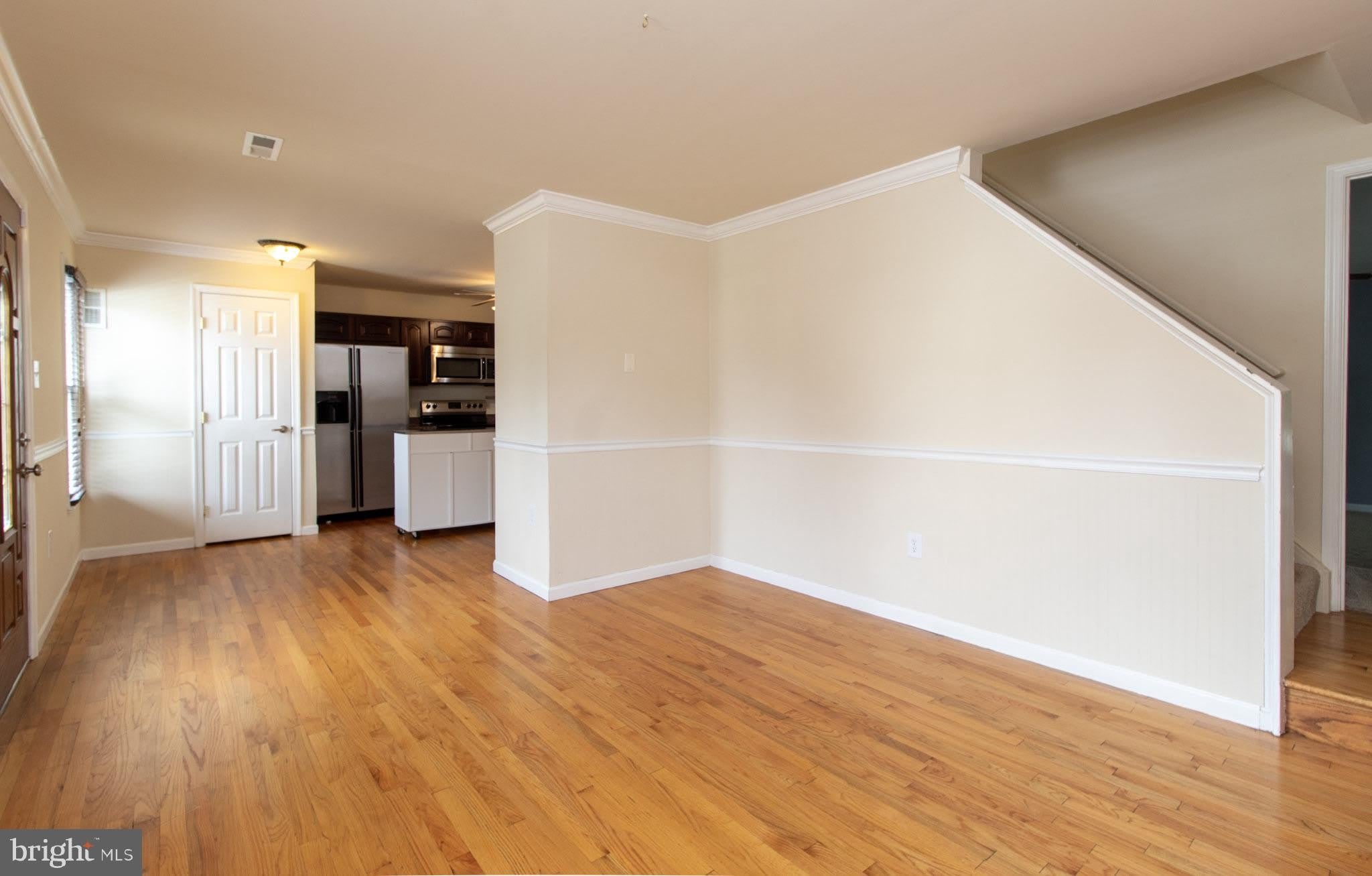 1036 HYDE PARK Drive – photo 3