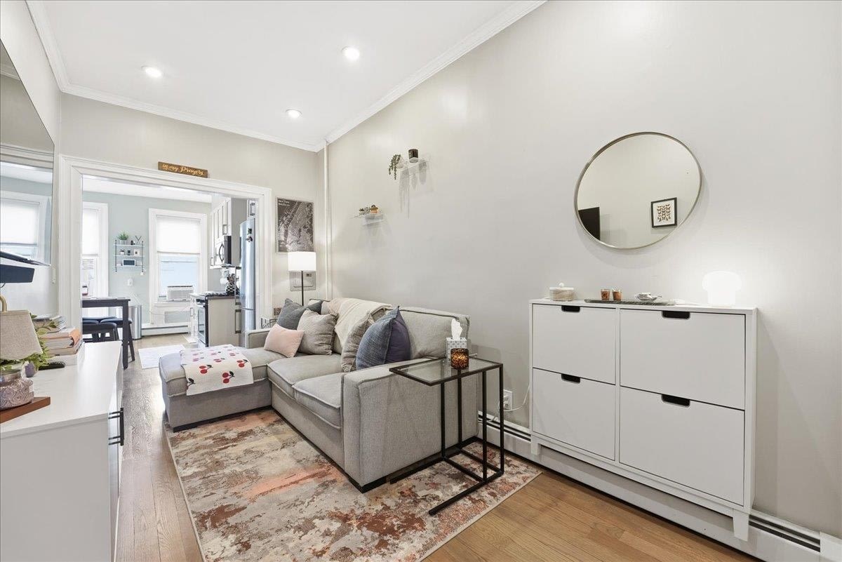 63 Madison St – photo 2