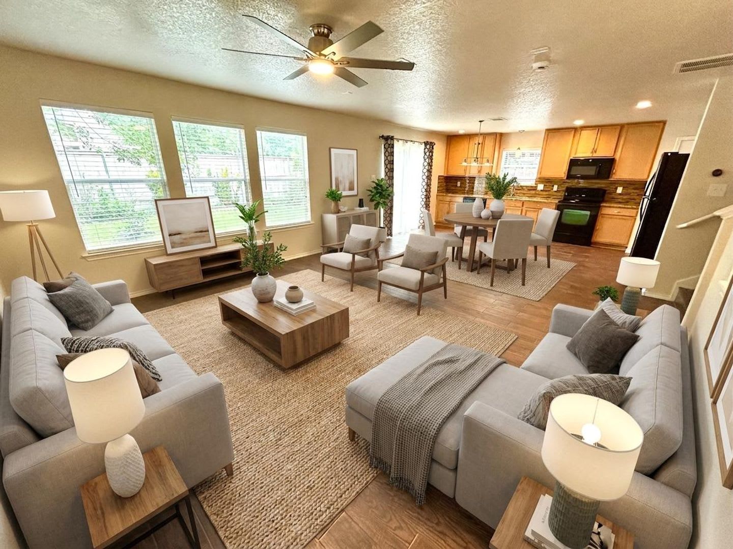 *MOVE IN SPECIAL* Beautiful 4-Bedroom Home Near UTSA & La Cantera! AVAILABLE NOW! – photo 4