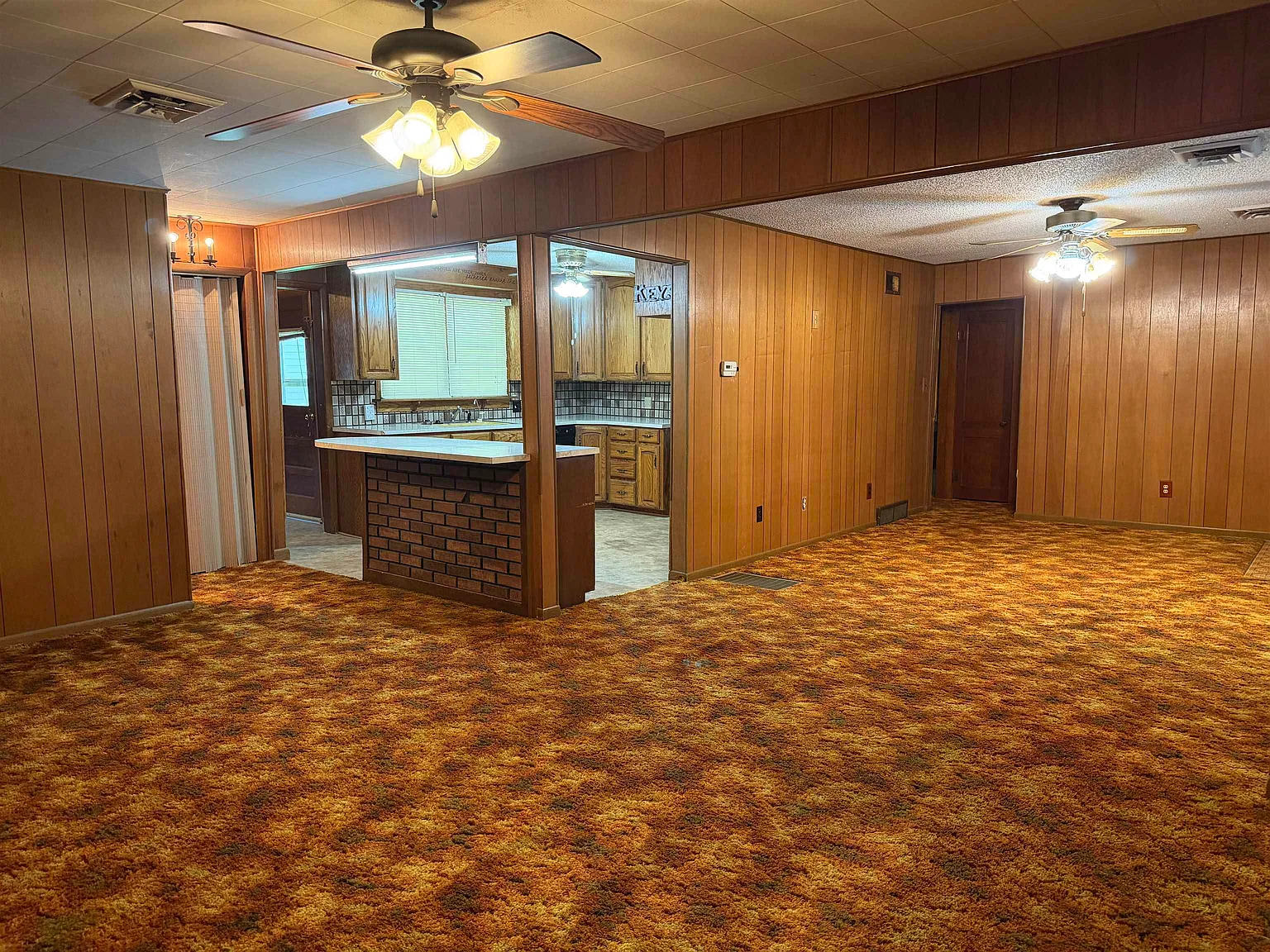410 East Ohio Street – photo 3