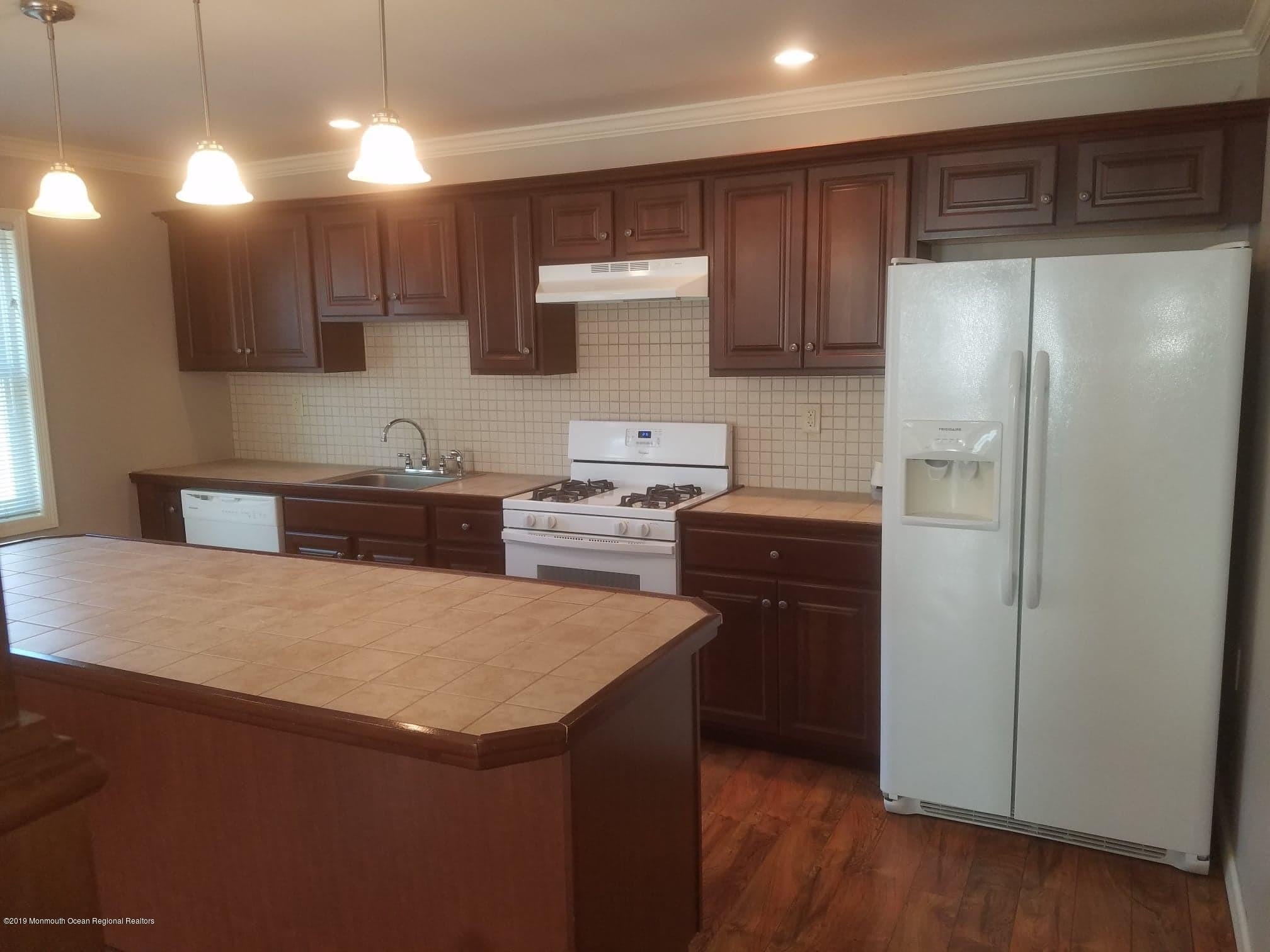 229 Torrey Pines Drive – photo 3
