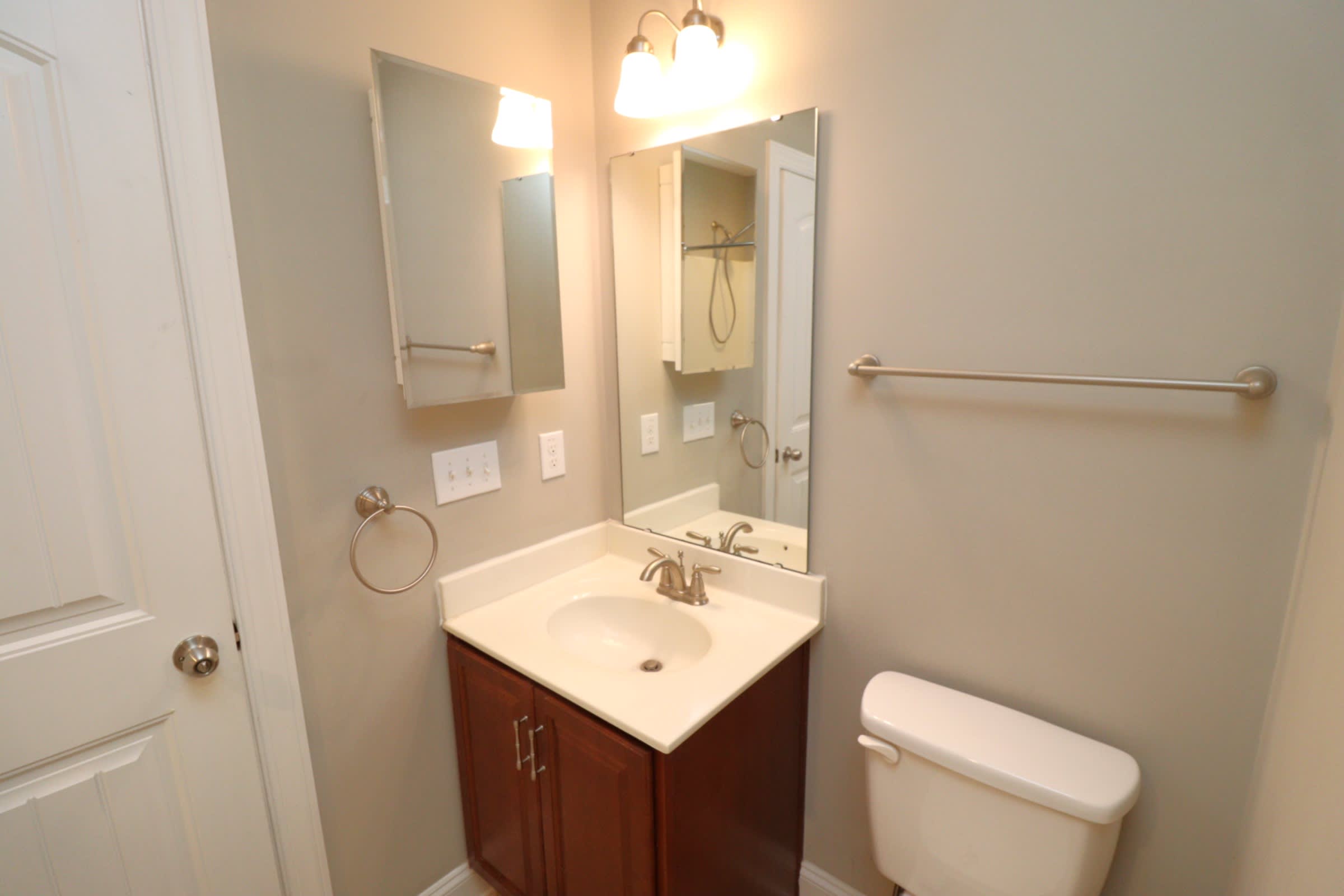 1428 Providence Green Ln – photo 5