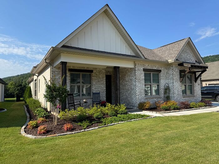 10 Havenstone Way Southeast – photo 1
