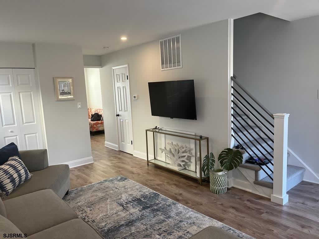 136 S 44th Street – photo 3