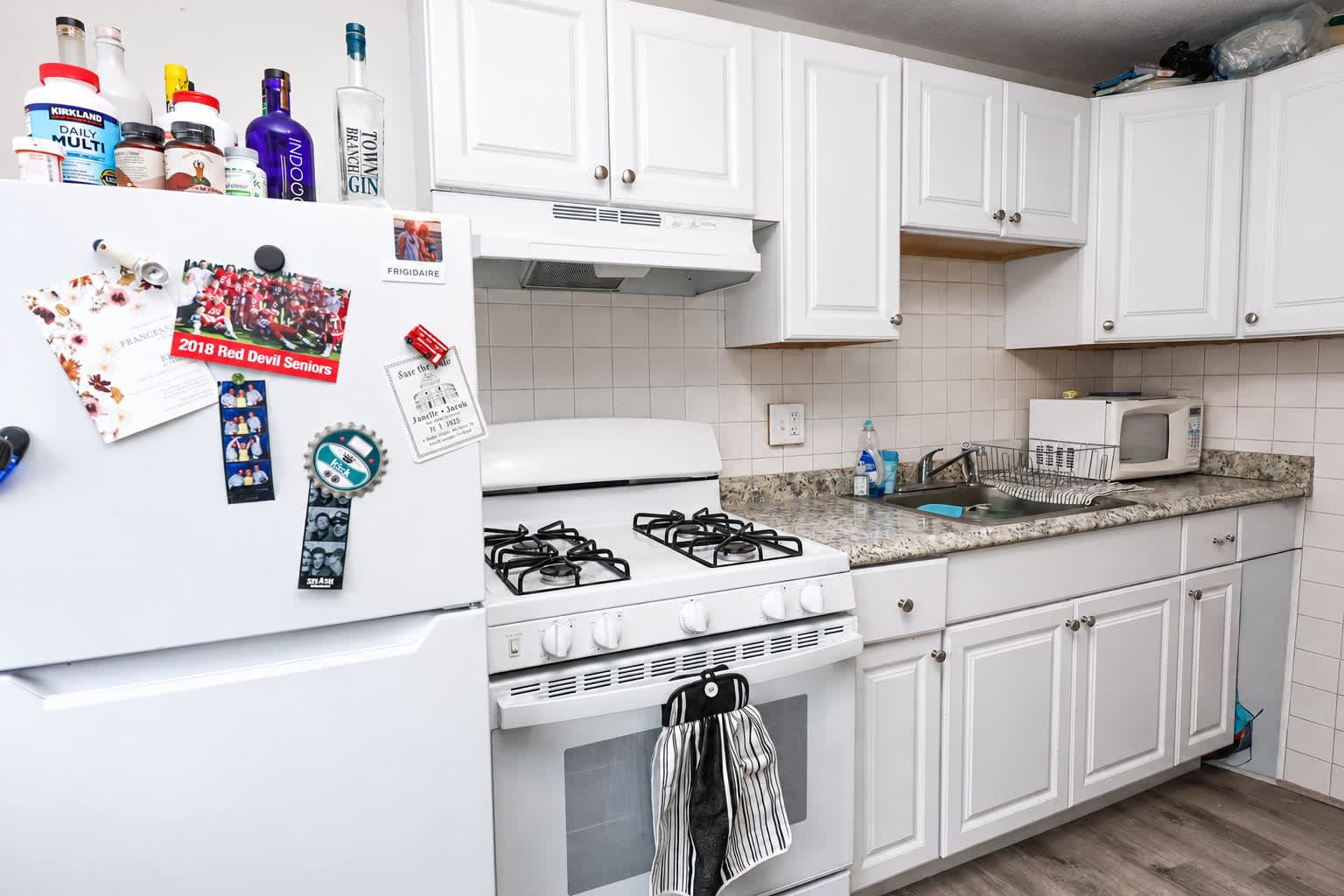 211 Quincy Ave – photo 2
