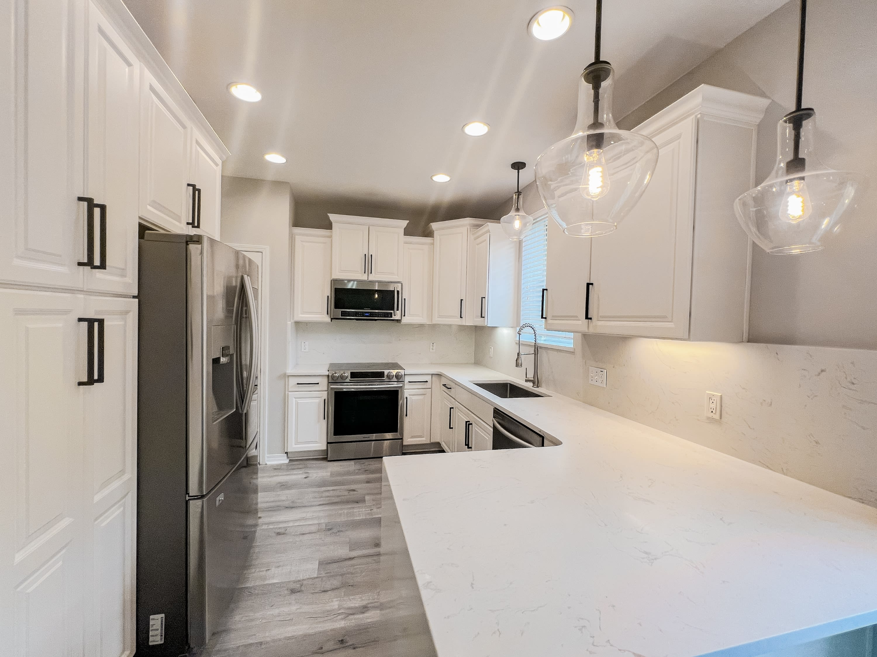 122 Peoria Boulevard – photo 4