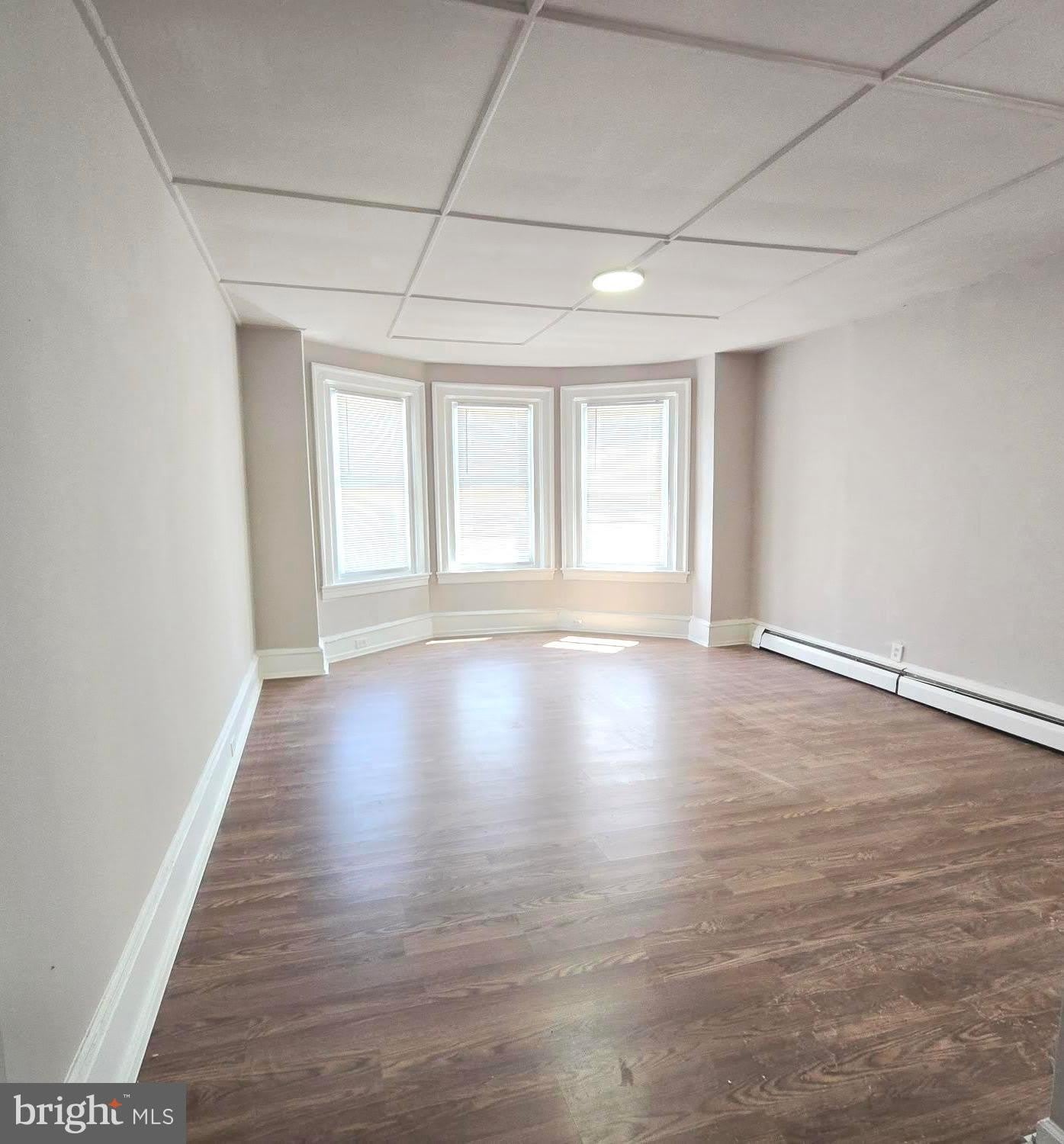 509 E WASHINGTON Lane – photo 5