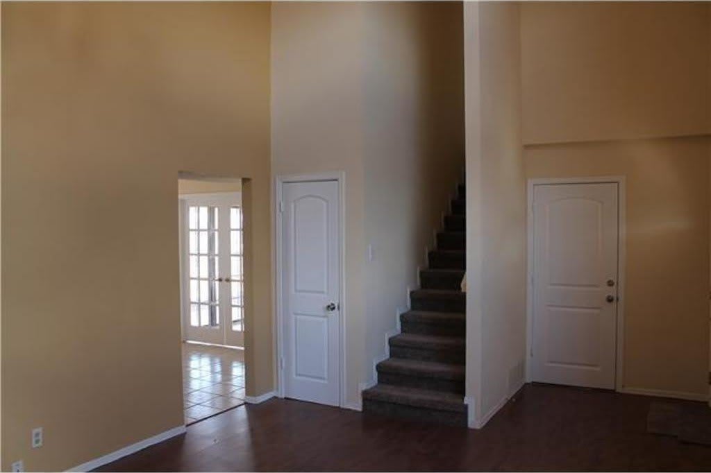 7401 Lakehurst Road – photo 2