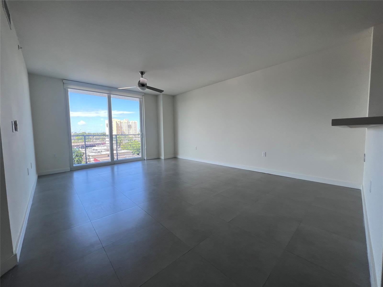730 Northwest 3Rd Street – photo 3