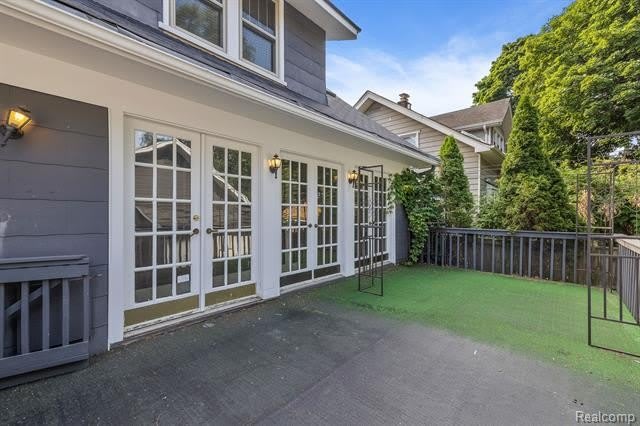1026 FLOYD Street – photo 4