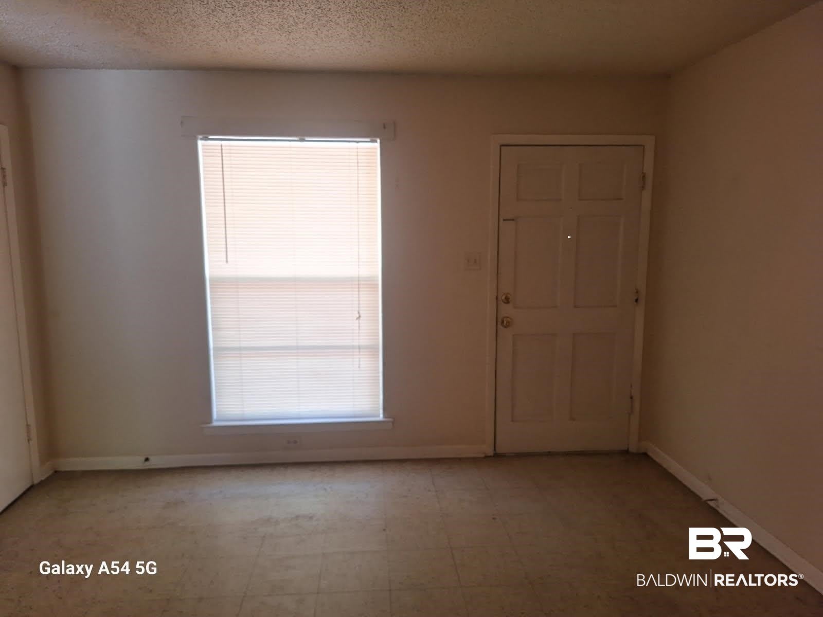 2211 Wolf Ridge Road – photo 5