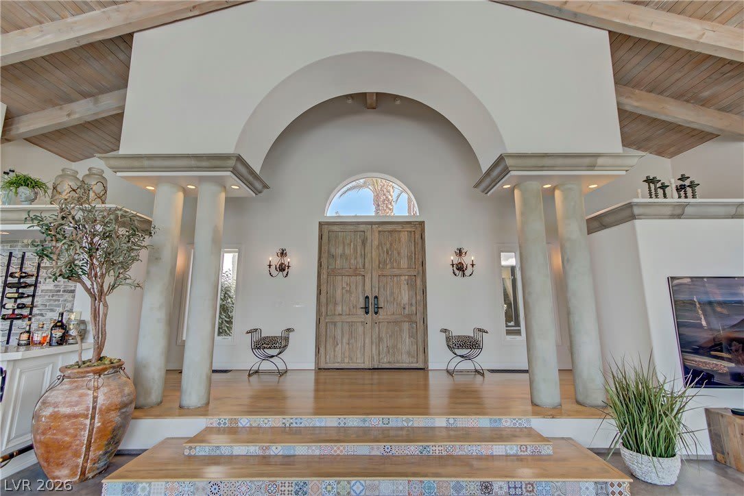 8628 Scarsdale Drive – photo 5