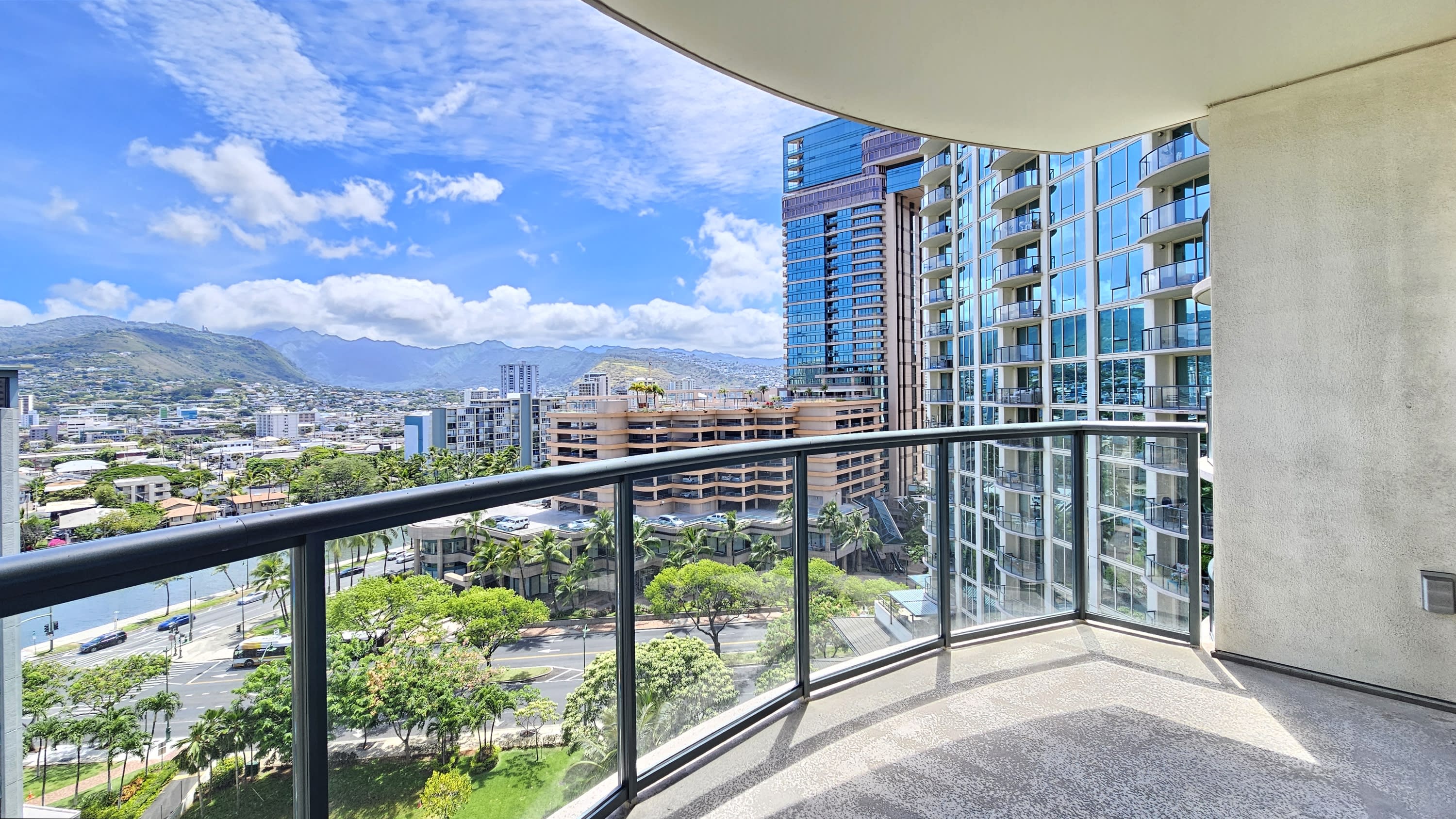 1837 Kalakaua Ave #1310 – photo 1