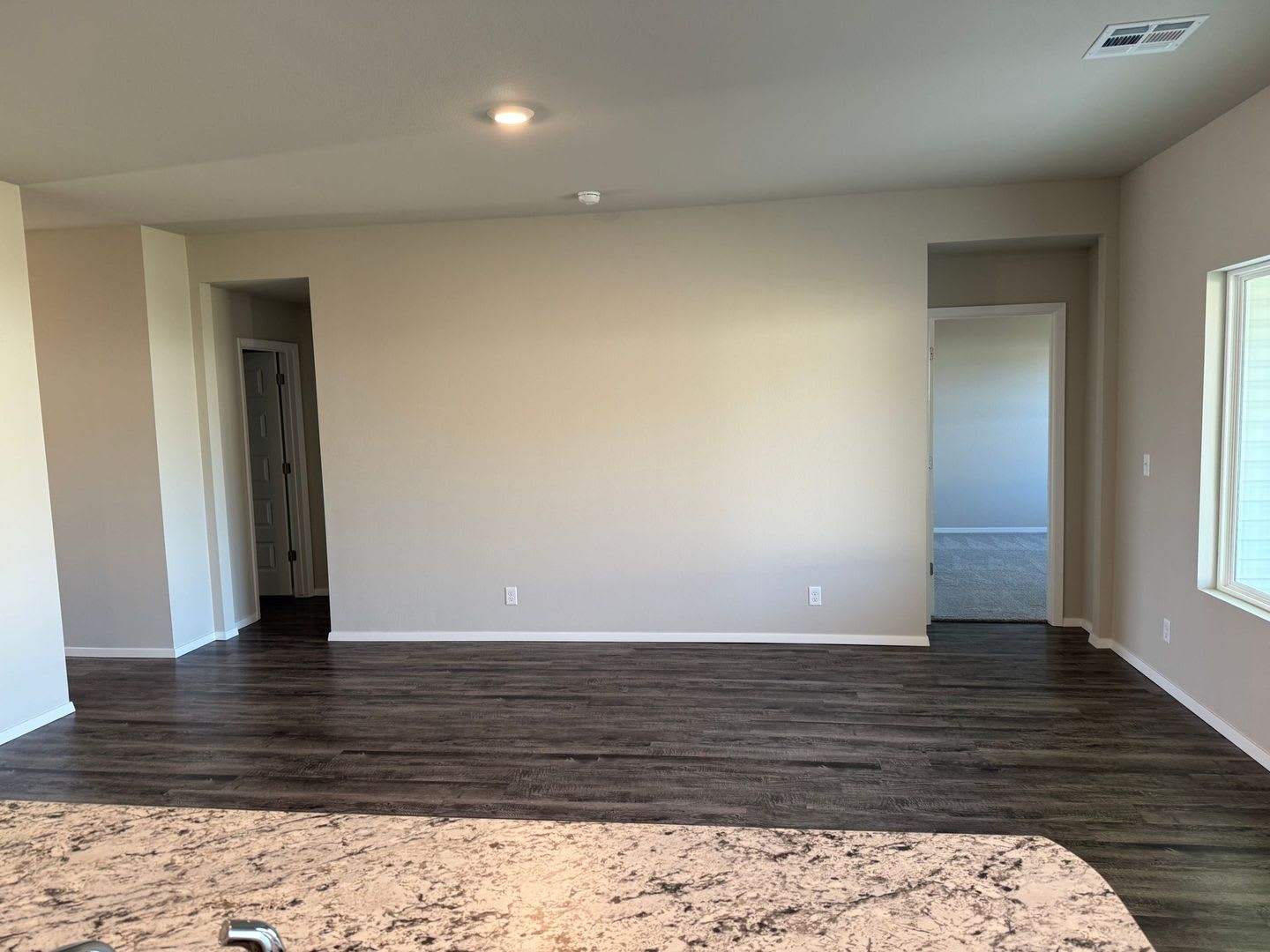 Welcome home to your 4 bed, 2 bath home in the desirable area of Broken Arrow, OK. – photo 3