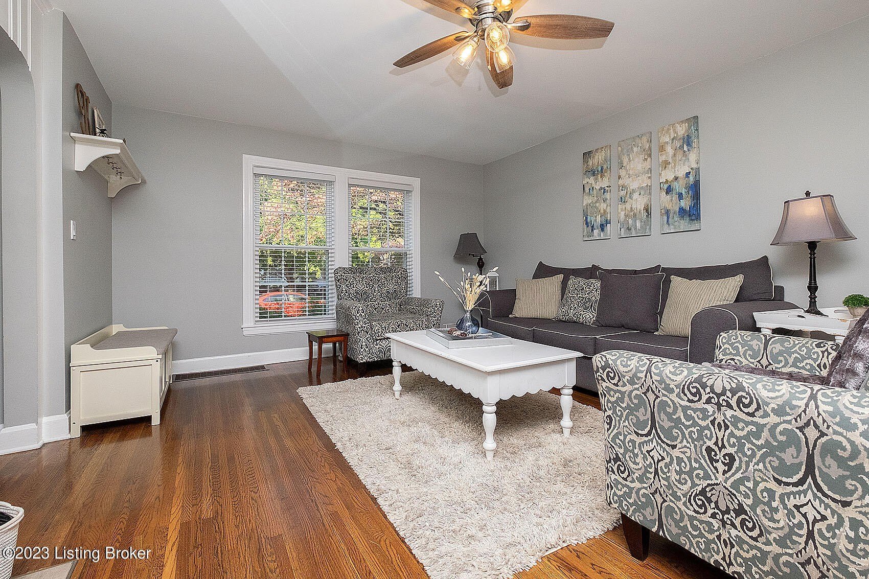 211 S Sherrin Ave – photo 3
