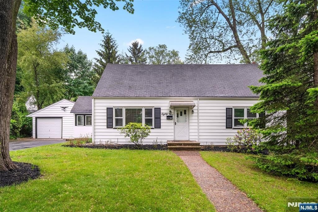 85 Serpentine Road – photo 2