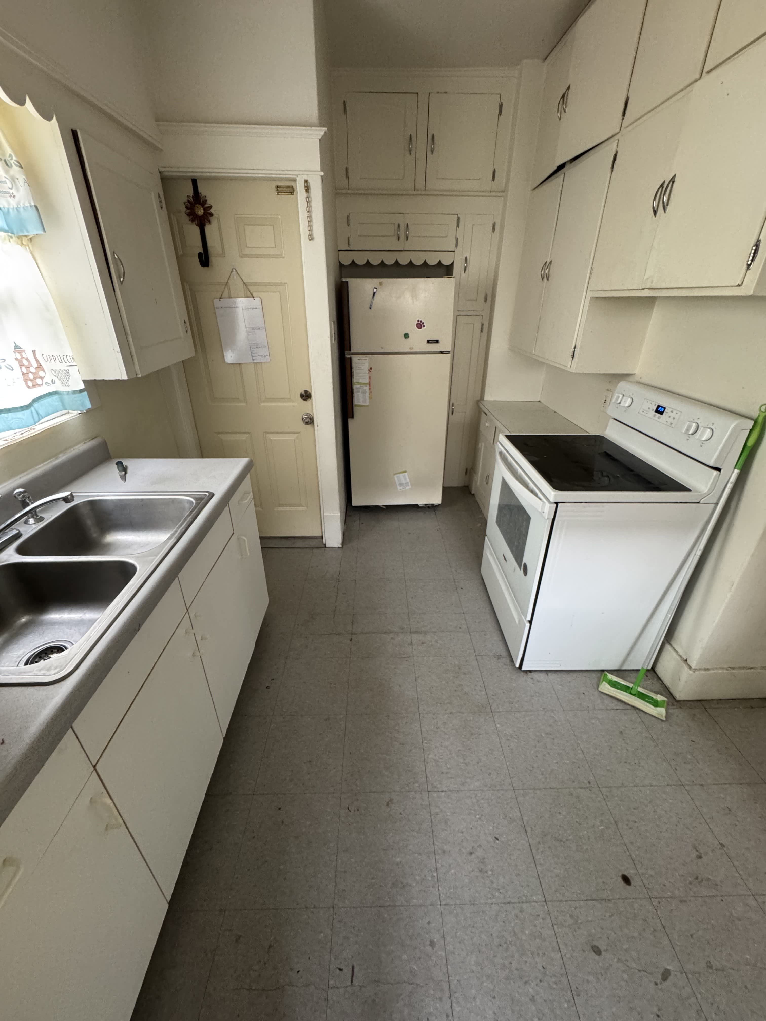620 W 27th St – photo 3