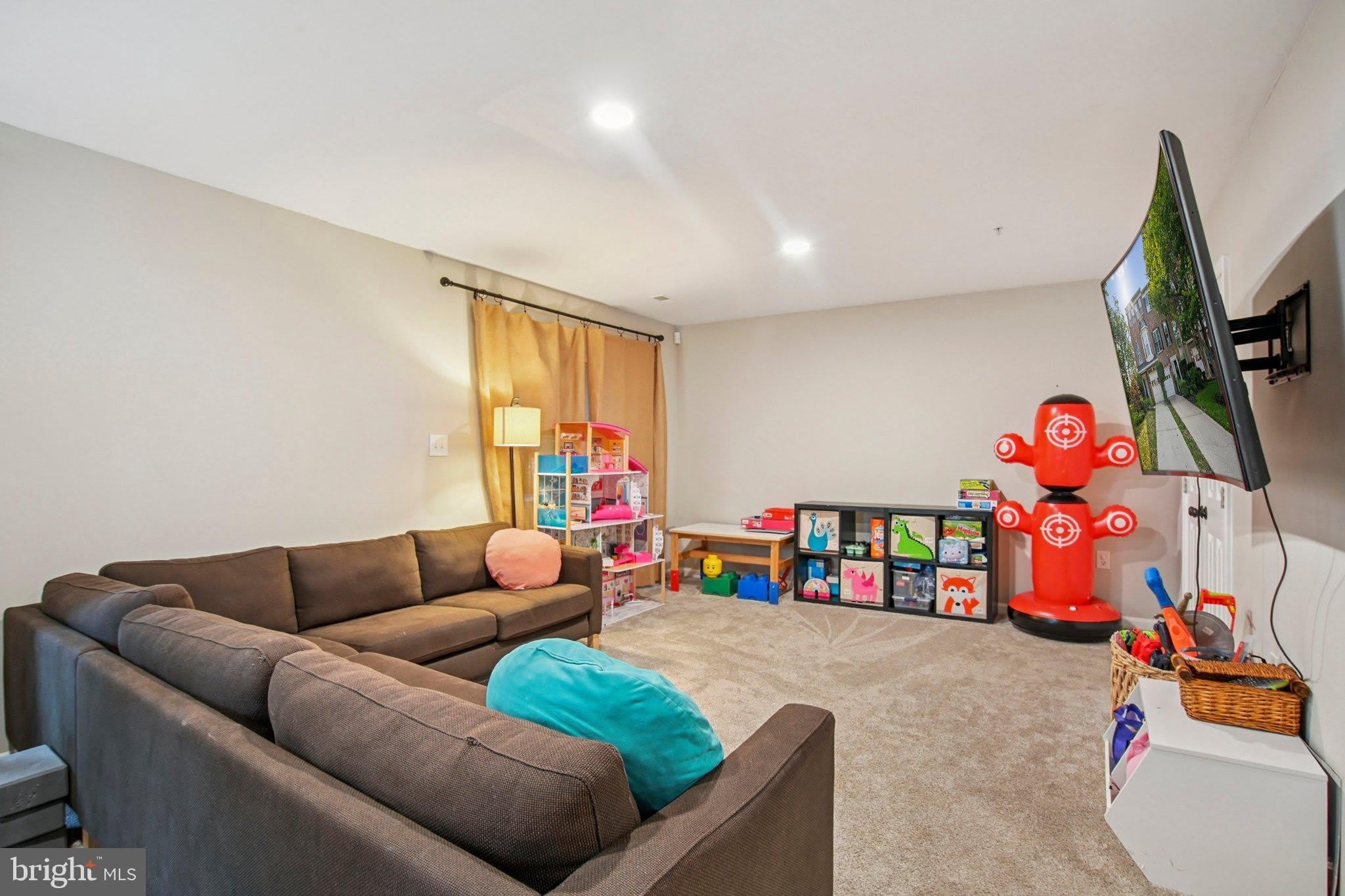 3210 ESCAPADE Circle – photo 4