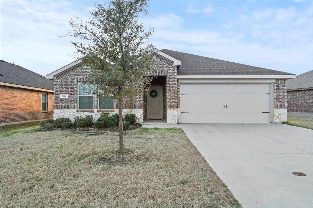 804 Roland Drive – photo 1