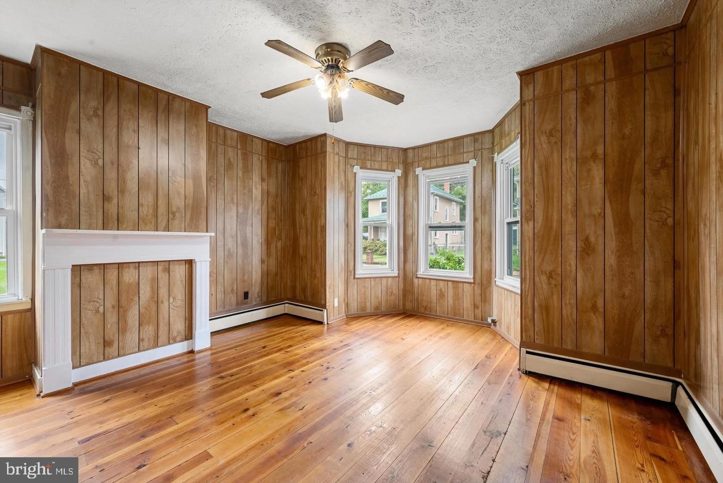 309 N LAWRENCE Street – photo 4