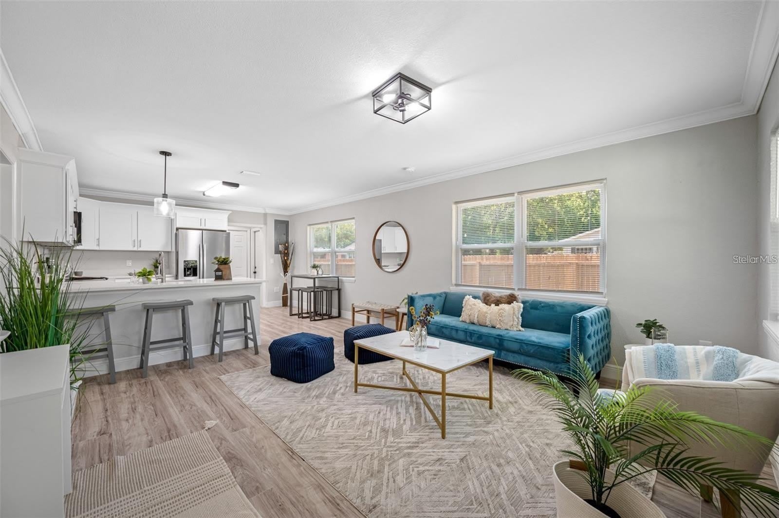 1901 E New Orleans Avenue – photo 3