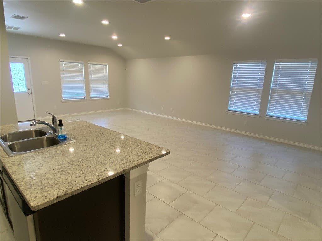 2329 Sky Crest Drive – photo 4