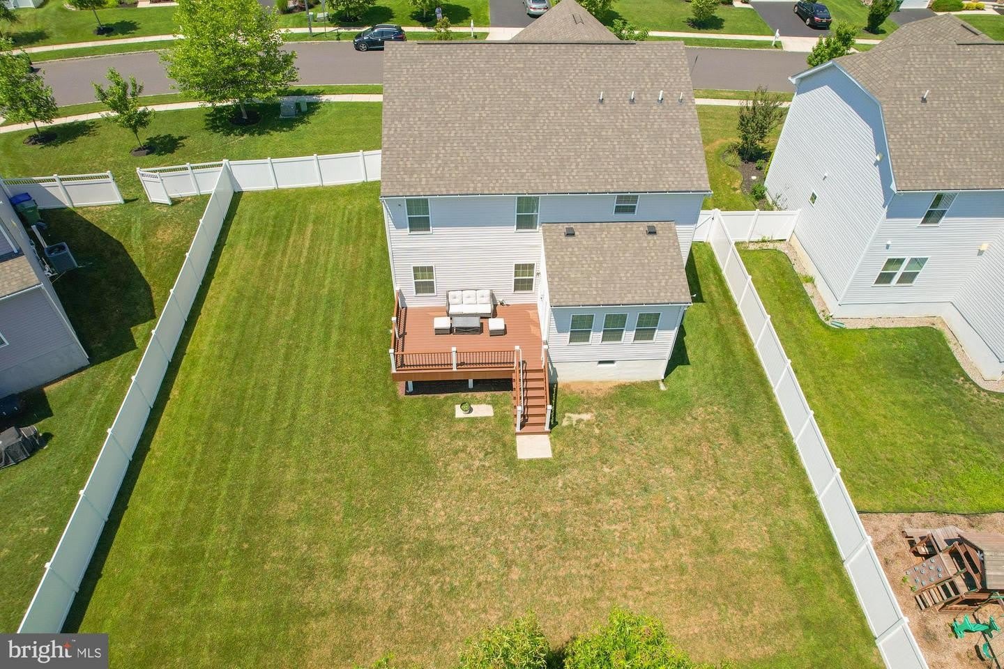 27 CARRINGTON WAY – photo 2