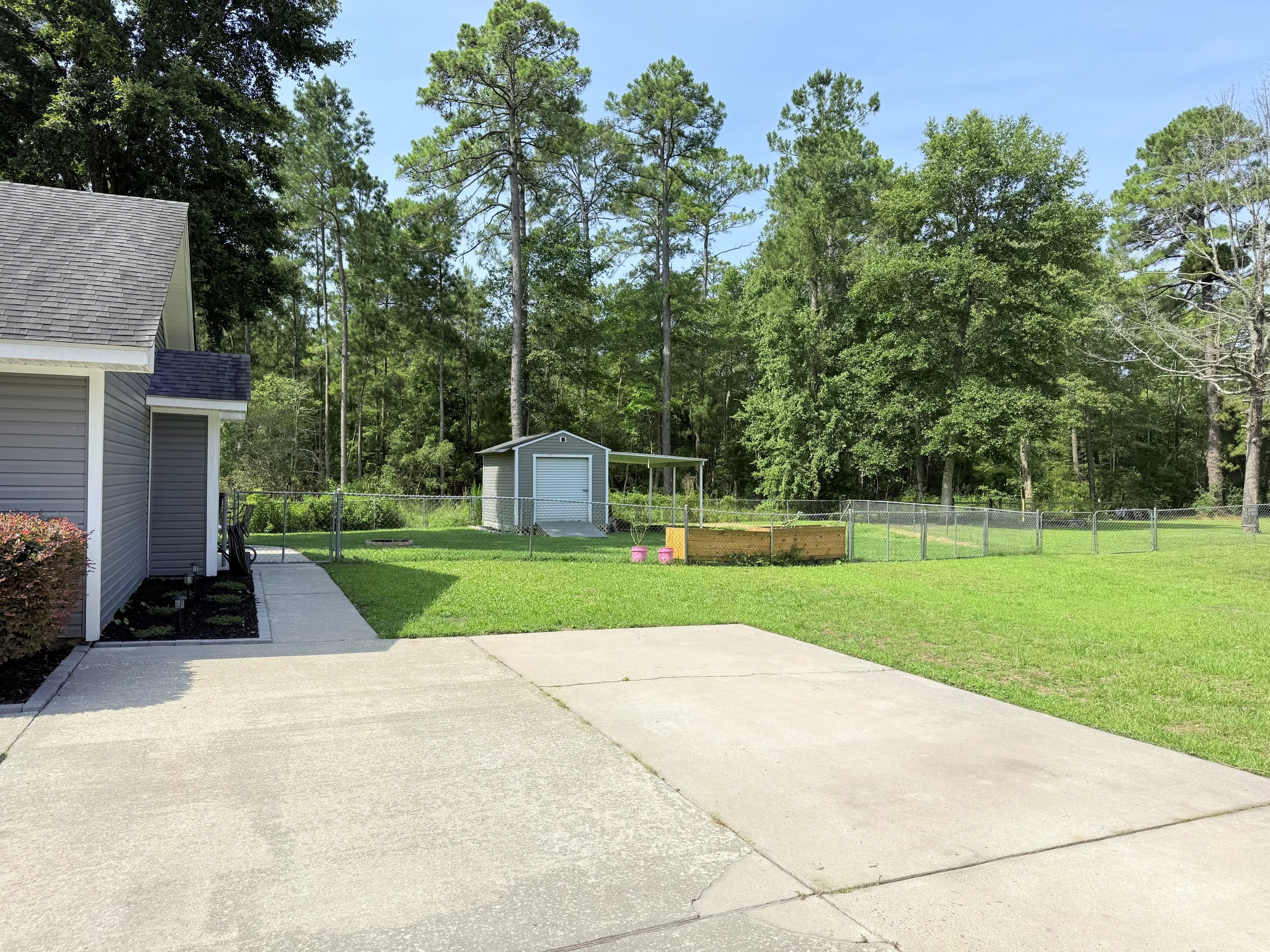 35 Burlington Circle – photo 2